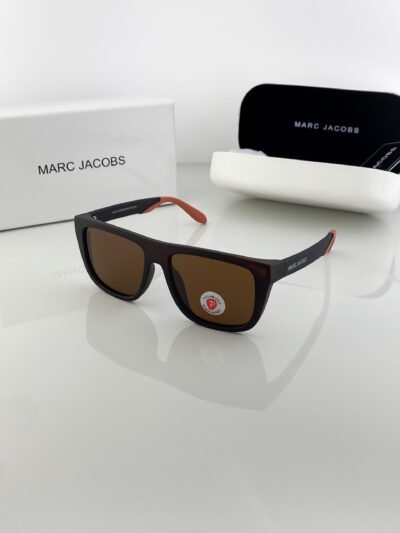 MARC JACOBS BROWN 2104
