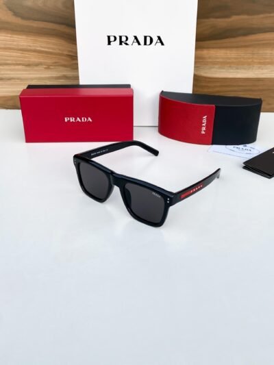 prad_black_3835