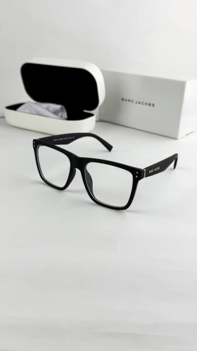 Marc Jacobs black plano 6000-89