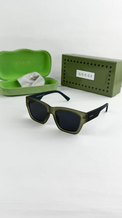 green black 1668 103
